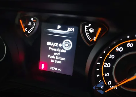 2025 Jeep Wrangler 4-Door Willys 4X4 z USA, uszkodzony, nr VIN 1C4RJXDG0SW543322